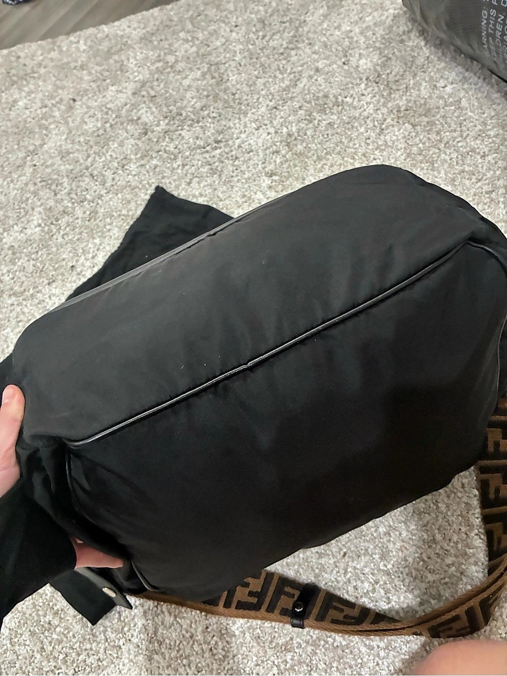 Fendi baby bag - Picture 3 of 3